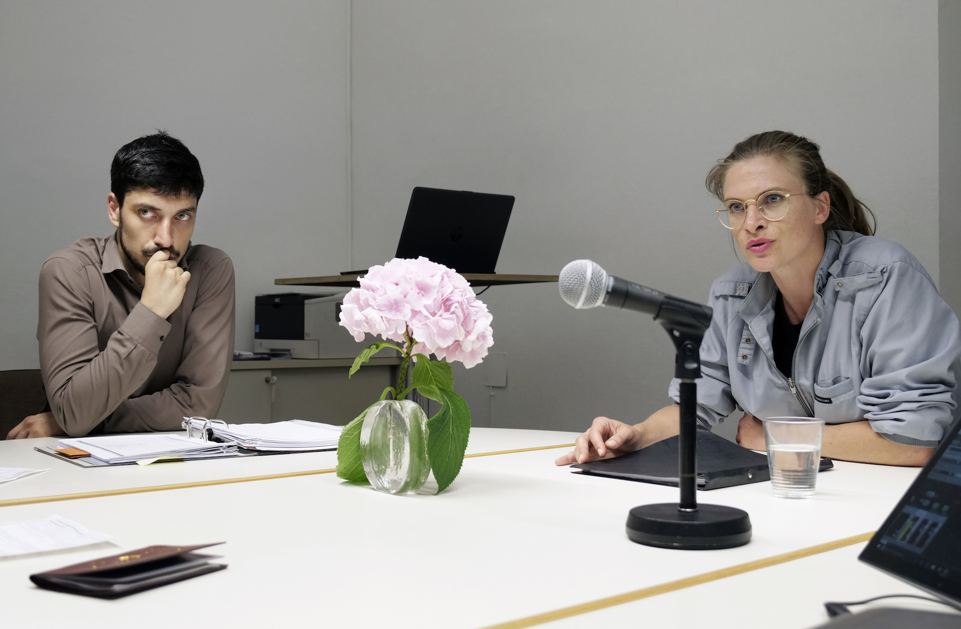 Franz Wanner, The Interrogation. Multimedia work, situational loop, 18-22.07. 2018, Public Art Munich. Photo : Franz Wanner.